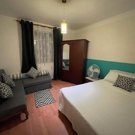 Pereyber 2 Room Appartment Pereybere Beach Exterior foto